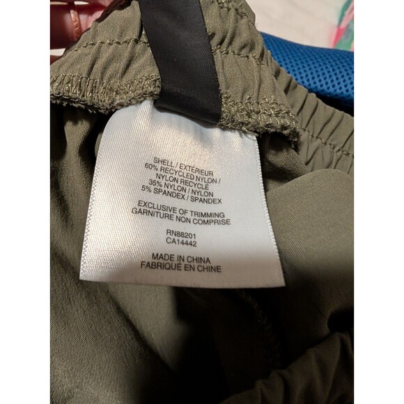 Mondetta Outdoor Project Ladies' Straight Leg Cargo Pant Olive Green, Small - Picture 9 of 9